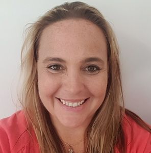 Meet your Posher, Candace